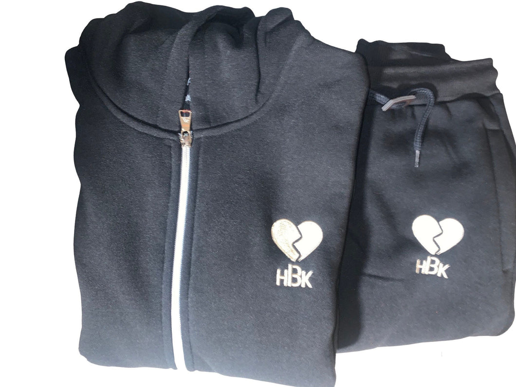Zip up sets